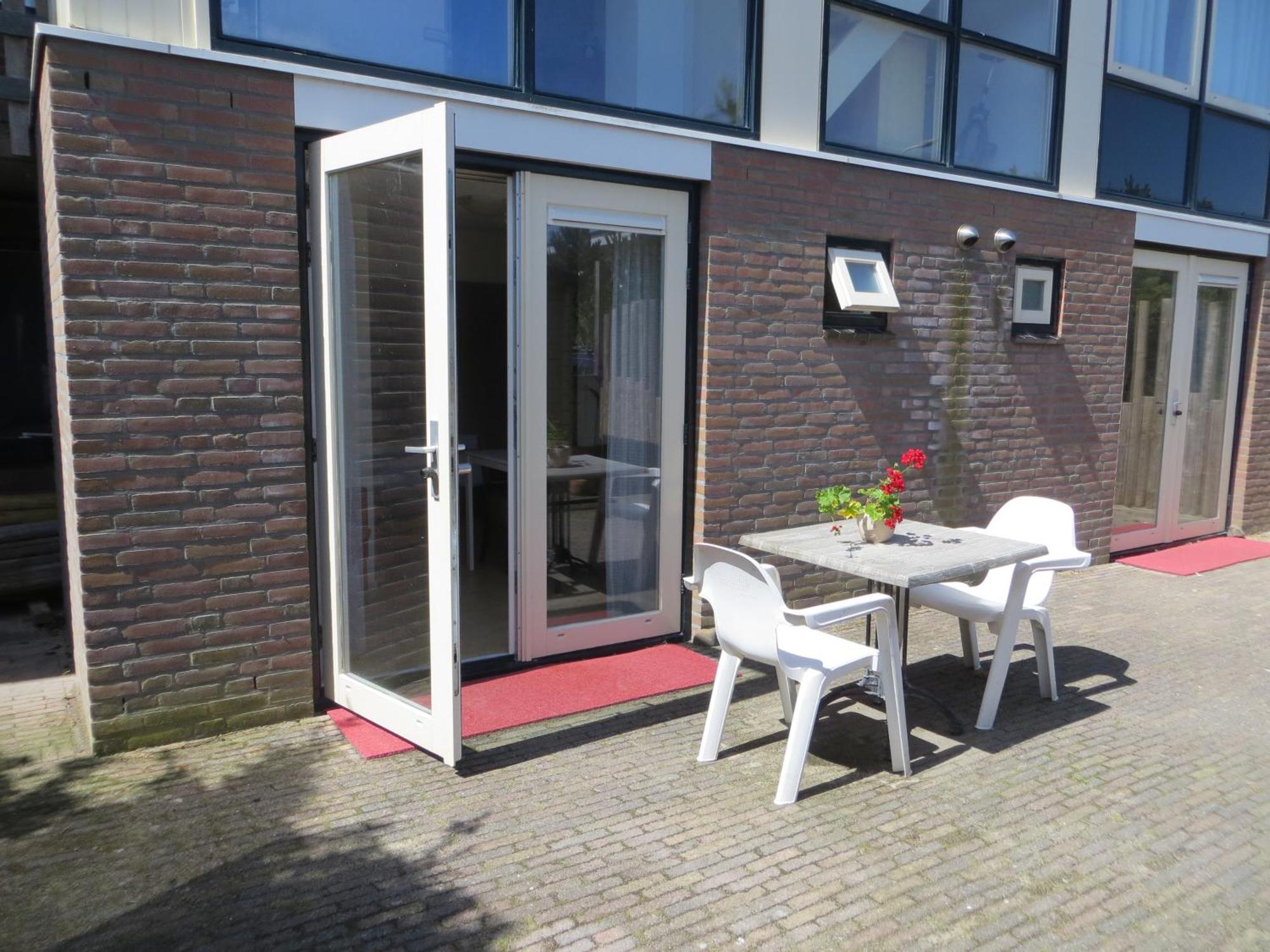 Hotel Rasch Bergen aan Zee Exterior photo